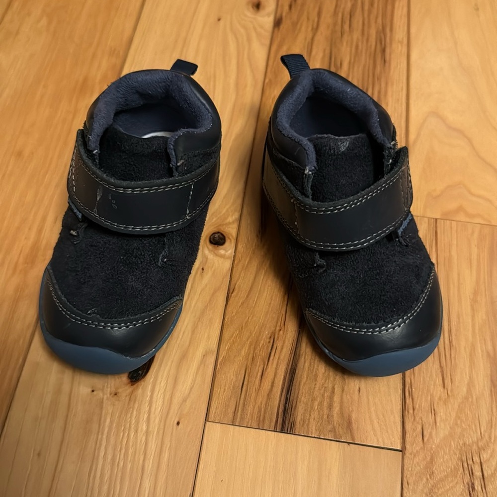 Pediped blue sneakers, sz 19 (US4)